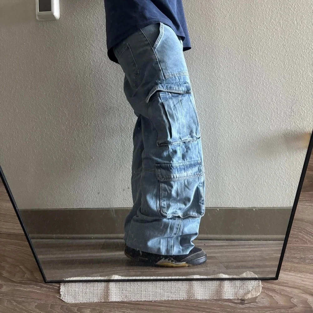 Vintage Y2K/2000s Baggy Streetwear Skater Cargo Jeans! 31x26